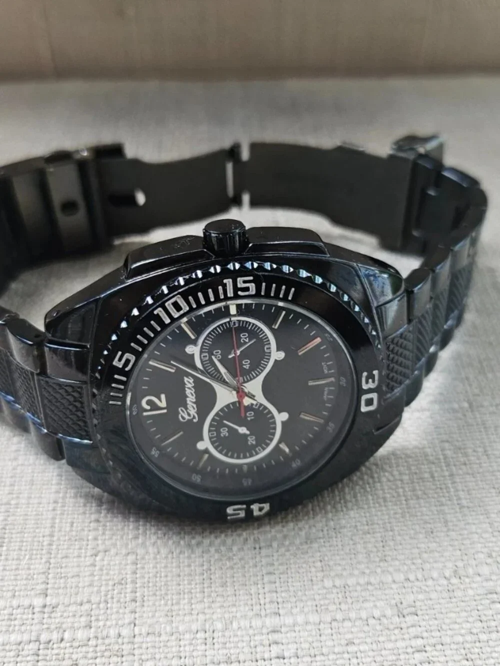 Geneva Men Wristwatch Quartz Analog Black Tone Fashion Wrist Watch